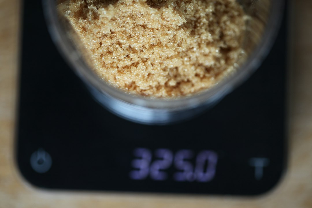 Calcul des valeurs nutritionnelles : peser précisément chaque ingrédient est la base du calcul sans laboratoire