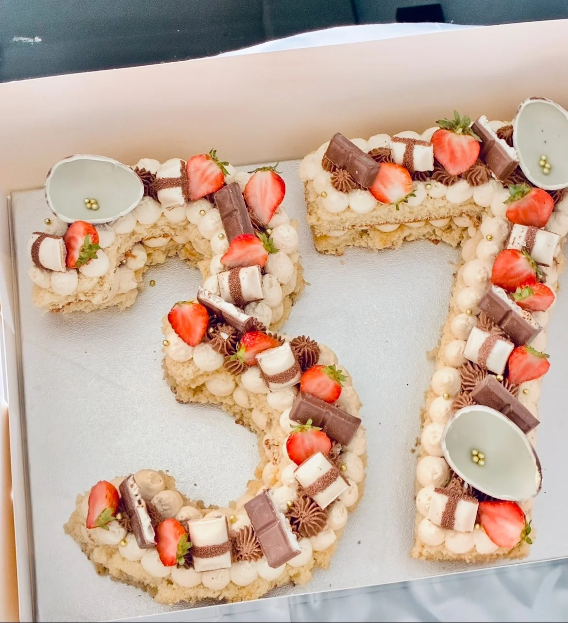 Number Cake 37 – Fraise & Chocolat